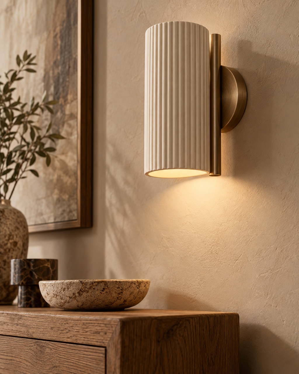 QORVETR Fluted Wall Sconce
